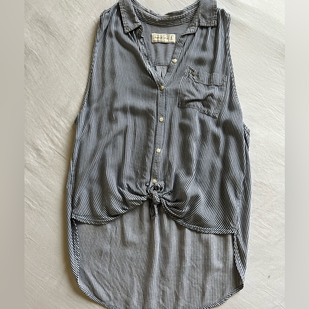 Abercrombie Womens Buttons down tank